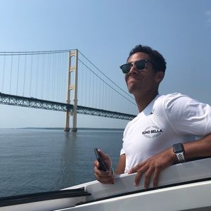 Meet your Posher, Collin